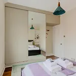 New Listing! Bright 1Br, Heart Of Notting Hill