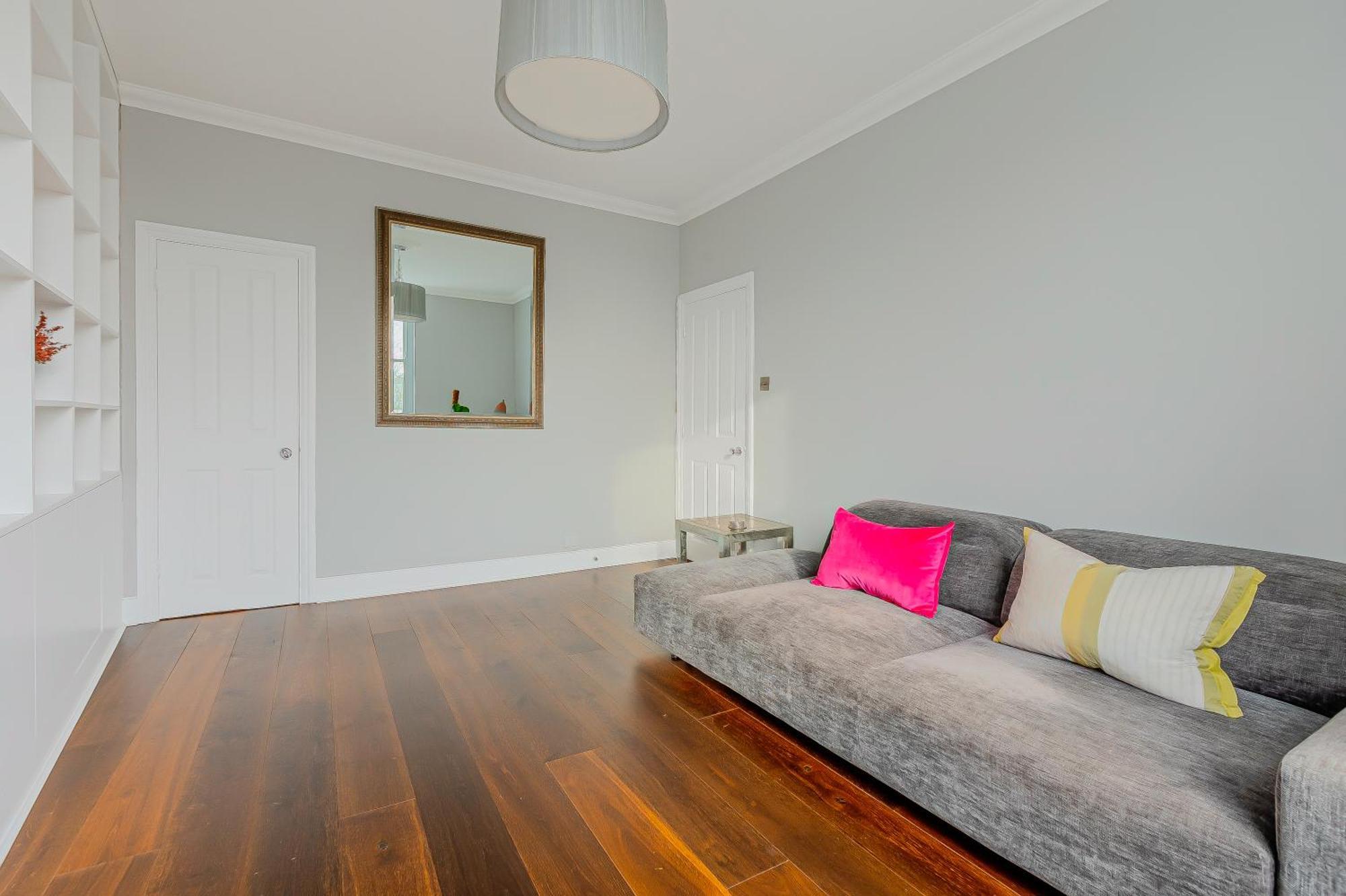 New Listing! Bright 1br, Heart Of Notting Hill Appartement *